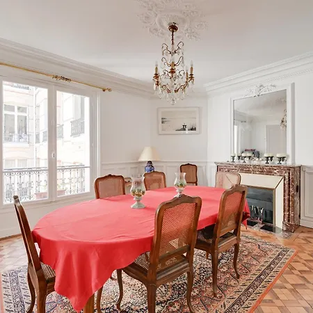 Veeve - Gateway To The Trocadero Apartment Paris